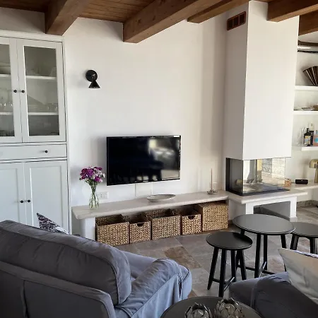 Апартаменты Residenzia Del Popolo - Rooftop Terrass With Ocean View In Pizzo Old Town
