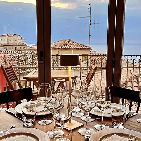 Residenzia Del Popolo - Rooftop Terrass With Ocean View In Pizzo Old Town Апартаменты
