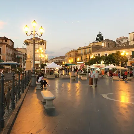 Residenzia Del Popolo - Rooftop Terrass With Ocean View In Pizzo Old Town * Пиццо